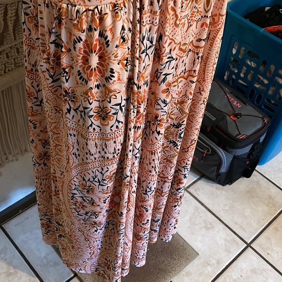 Torrid Woman Sz 3 PEACH MEDALLION STUDIO KNIT PUFF SLEEVE SKATER MIDI DRESS - Picture 5 of 8